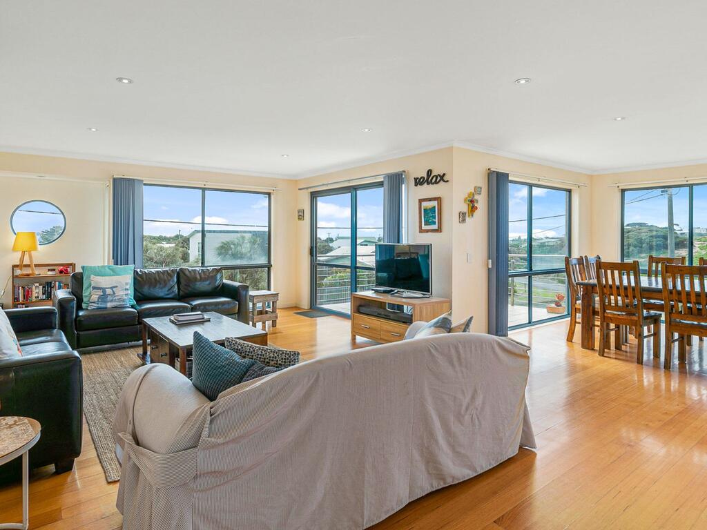 Surf Beach VIC Accommodation Noosa