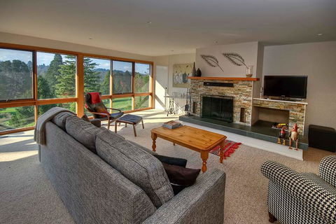 After Golf - Accommodation Noosa 2