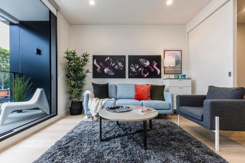 Air Conditioned One Bedroom With Pool Close To CBD - Accommodation Noosa 0