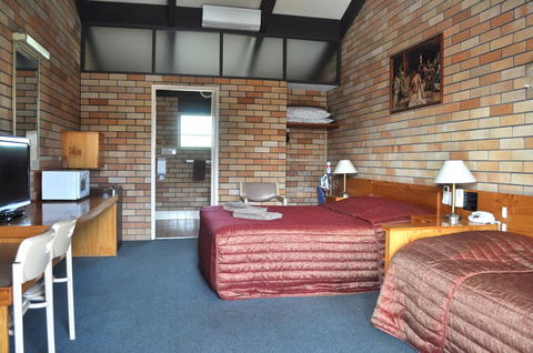 All Travellers Motor Inn - Accommodation Noosa 3