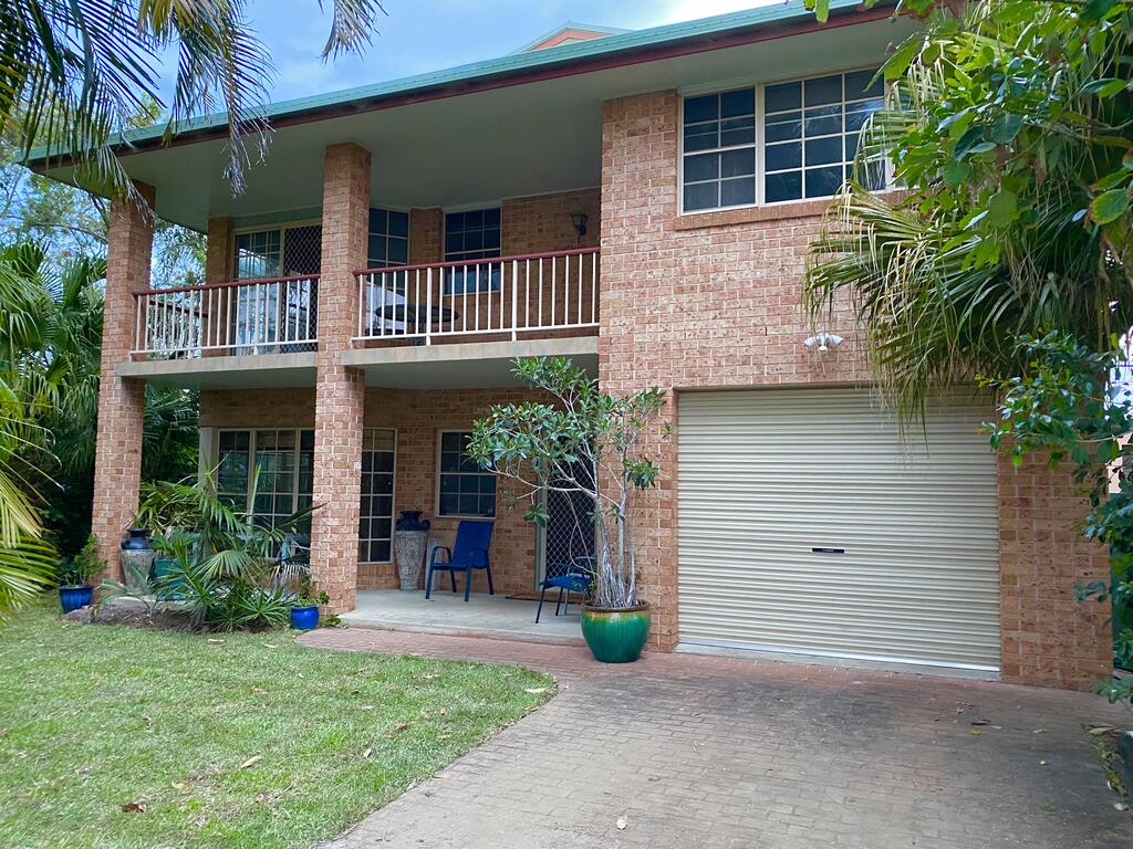 Red Rock NSW Accommodation Noosa