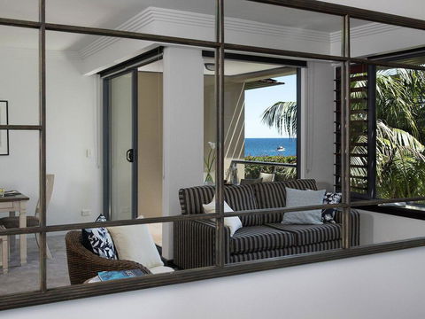 Ambience @ The Harbour - Calm Down, Unwind & Relax - Accommodation Noosa 3