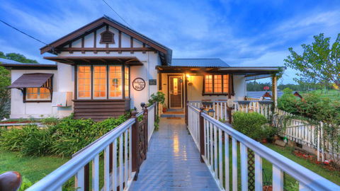Andavine House - Bed & Breakfast - Accommodation Noosa 1