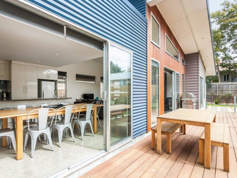 ANGLE BY THE SEA - Anglesea - Accommodation Noosa 2