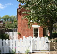 Annies Garden Cottage - Accommodation Noosa