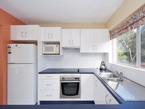 Apollo Court 3 - Nelson Bay - Accommodation Noosa 3