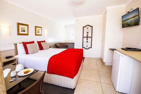 Apple & Grape Motel - Accommodation Noosa 1