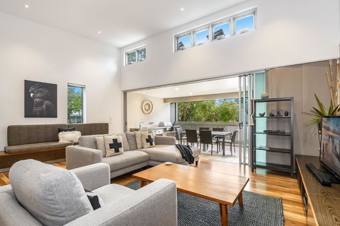 Aquawaters@Belongil - Accommodation Noosa 1