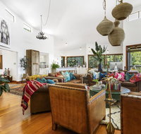 Aquila Retreat Mansion - Accommodation Noosa