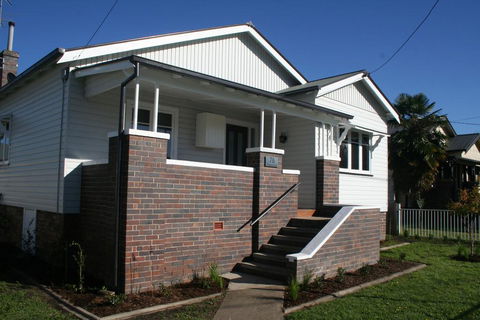 Armidale Executive Accommodation - City Centre - Accommodation Noosa 2