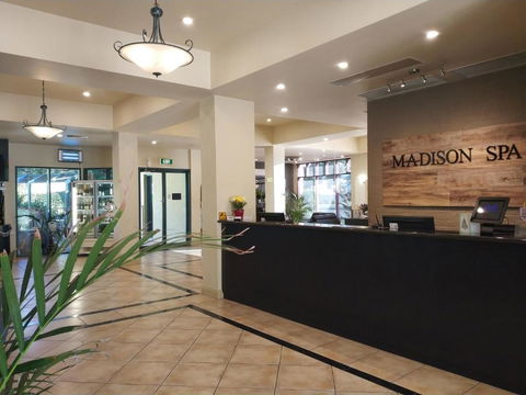 Madison Spa Motel - Adults Only - Accommodation Noosa 3
