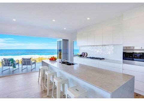 Luxury Ocean View Property - Accommodation Noosa 1