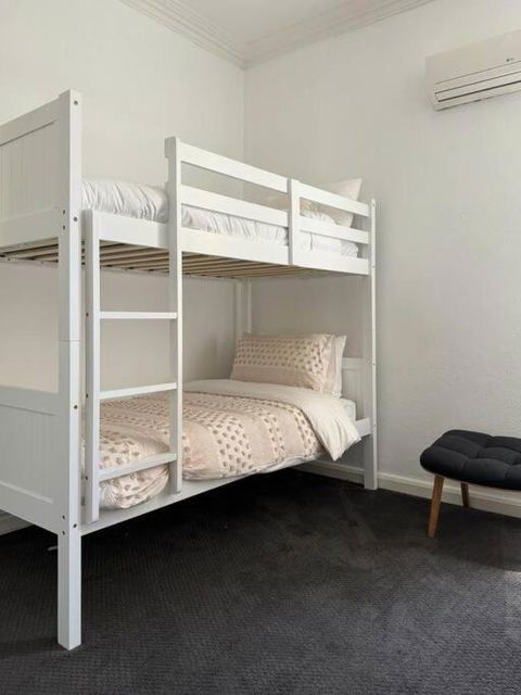 Luxury Stay In Williamstown - Accommodation Noosa 1
