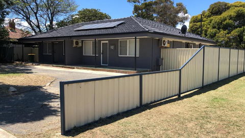 Maddington House Unit A - Accommodation Noosa 0