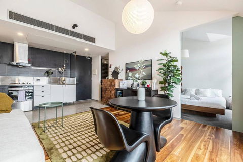 Made On Moor - Boutique Fitzroy Fusion - Accommodation Noosa 3