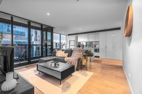Manhattan Stadium View 3br2ba Free Parking - Accommodation Noosa 0