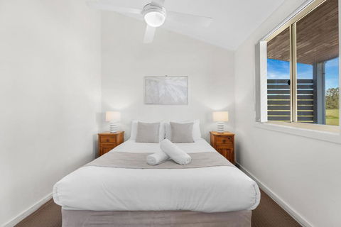Madigan Cottages - The Kookaburra Cottage - Accommodation Noosa 2