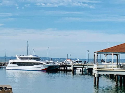 Marine 807 - Accommodation Noosa 1