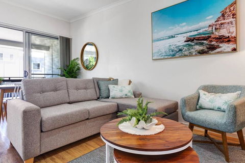 MARJ12- Stylish And Spacious - Accommodation Noosa 0