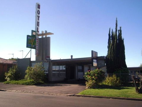 Mayfield Motel - Accommodation Noosa 0