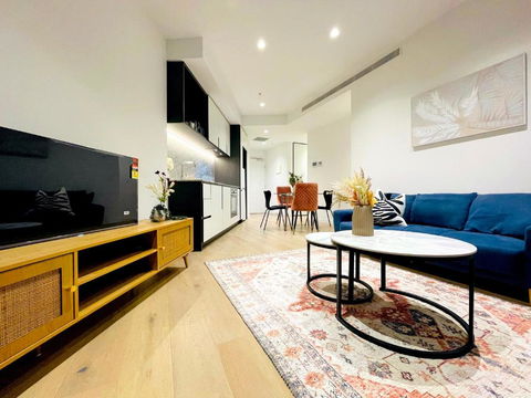Mega Style West Side Place - Accommodation Noosa 0