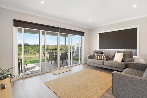 Milawa Vineyard Views - Guesthouse 1 - Accommodation Noosa 3