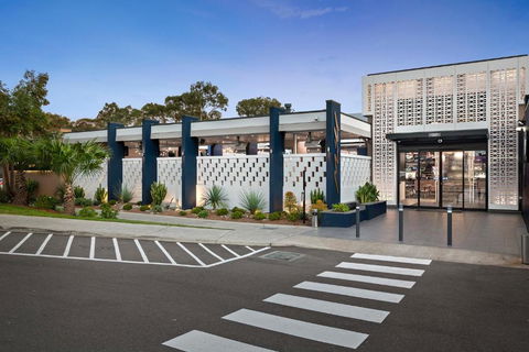 Mill Hotel Milperra Panania - Accommodation Noosa 1