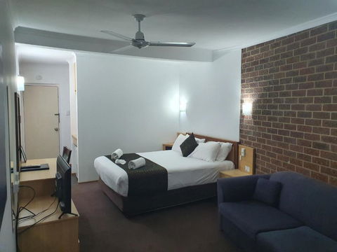Moonraker Motor Inn - Accommodation Noosa 3