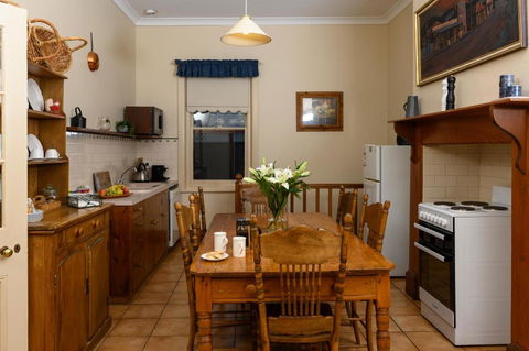 Miriams Cottage - Accommodation Noosa 1