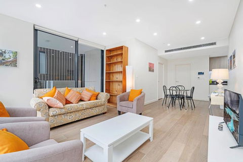 Modern 2BR Apt Near City Highlights In Waterloo - Accommodation Noosa 1