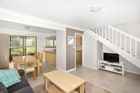 Mollymook Getaway - Accommodation Noosa 1