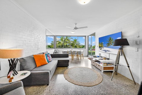 Moments From The Beach, Sunrise Beach - Accommodation Noosa 1