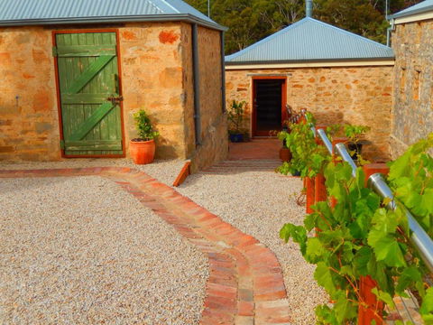 Morialta Barns - Accommodation Noosa 1