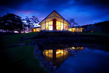 Mt Hay Retreat with Accommodation Noosa