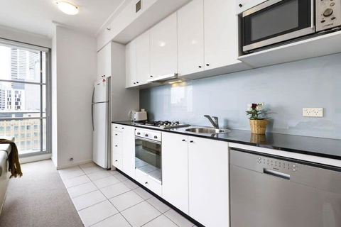 NEW! A Comfy & Stylish Apt Next To Darling Harbour - Accommodation Noosa 3