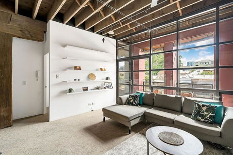 New York Style Apartment In Chippendale NSW - Accommodation Noosa 3