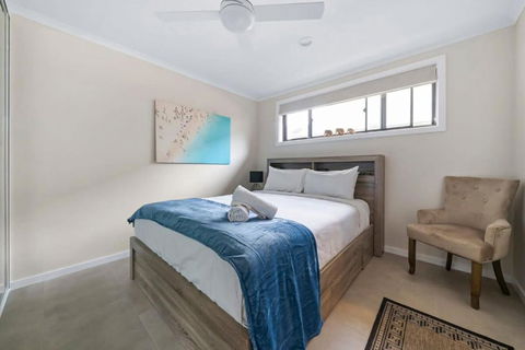 Oak Retreat Bliss By The Beach - Accommodation Noosa 3