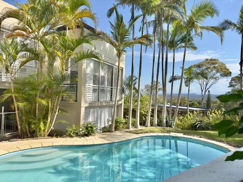 Oasis Rooftop Spa Apartment - Accommodation Noosa 0