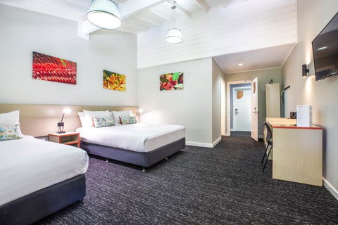 Nightcap At The Ranch Hotel - Accommodation Noosa 0