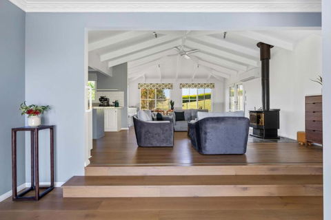 Oceanview On The Hill - Accommodation Noosa 3