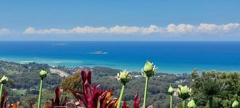 ON TOP Of THE WORLD Garden Studio - Accommodation Noosa 0