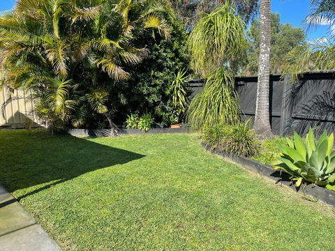 Pets Welcome Central And Convenient - Accommodation Noosa 0