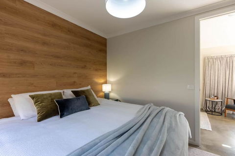 Pine Beach Guest House In The Heart Of Balnarring - Accommodation Noosa 3