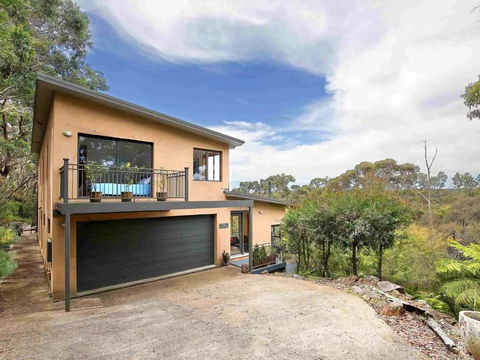 Postcards From The Edge - Accommodation Noosa 0