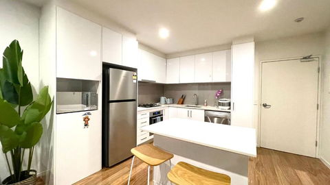 Preston Spacious 2BRM Apartment Free Parking Wi-Fi - Accommodation Noosa 2