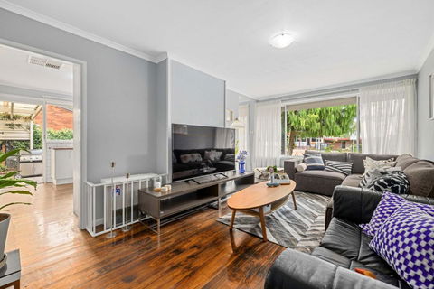 Private Pool Retreat In Watson - Accommodation Noosa 3