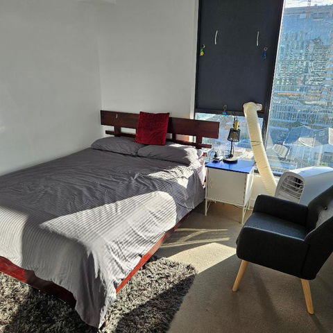 Private Bedroom & Bathroom In Shared Inner Brisbane Apartment - Accommodation Noosa 3