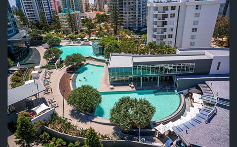 Q Tower At Surfers Paradise - From Level 3 - Private & Self Contained Apartments - Accommodation Noosa 2