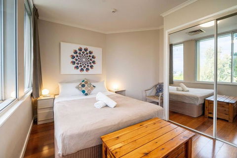 Quaint Auchenflower 1B1B Apt W Parking Close To UQ - Accommodation Noosa 3