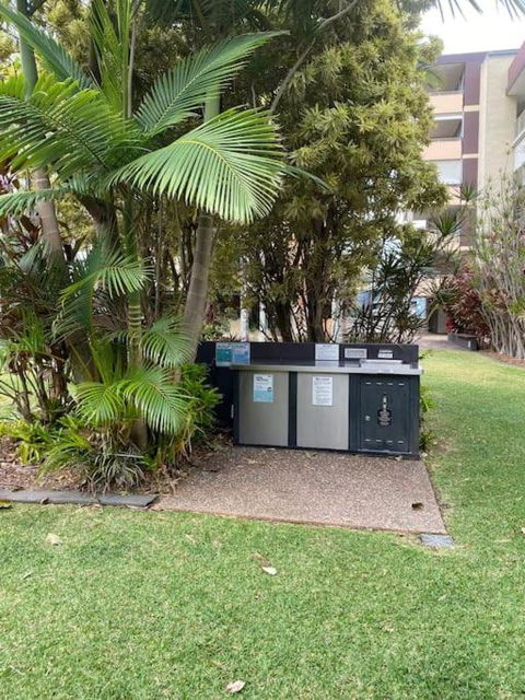 Quiet 1 Bedroom Apartment W Pool And, Walk To QUT - Accommodation Noosa 2